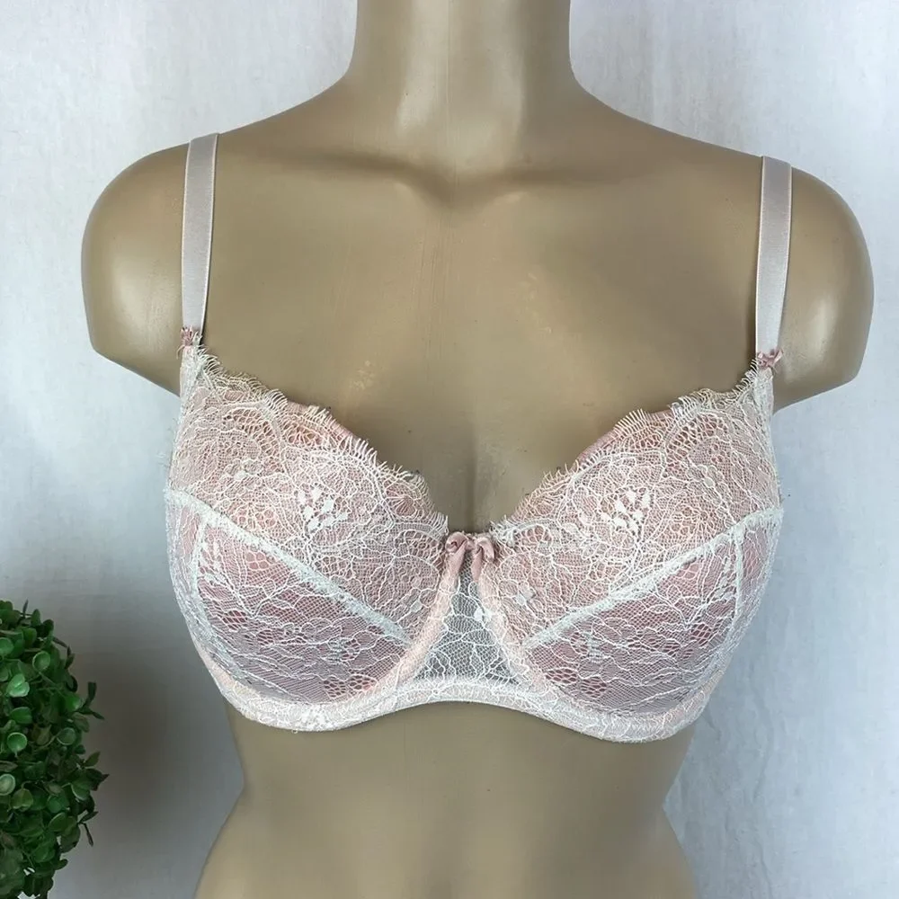 Wacoal B.Tempt’d Nude Lightly Lined Underwire Lace Cup Bra 32DDD 32F
